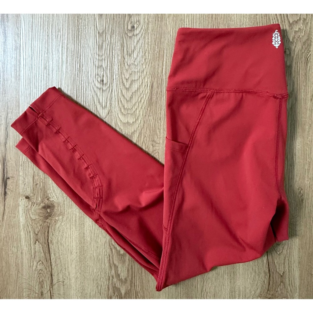 FP Movement Free People High Rise Ankle Length Stay Cool Red Leggings Size L